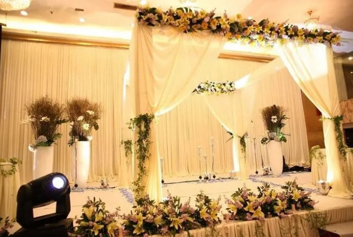 婚礼公司 婚纱摄影 婚礼跟拍 摄像摄影 主持化妆师 婚礼公司 婚纱摄影 婚礼跟拍 摄像摄影 主持化妆师